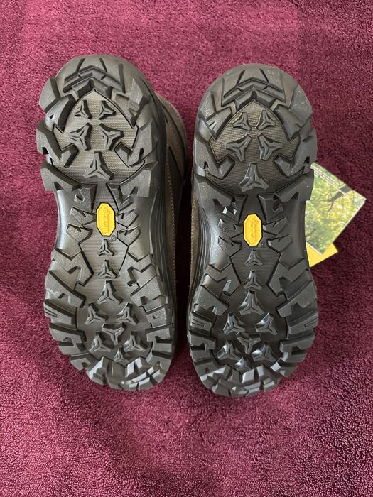 Чисто нови непромокаеми мъжки обувки за планина Garsport 43 номер