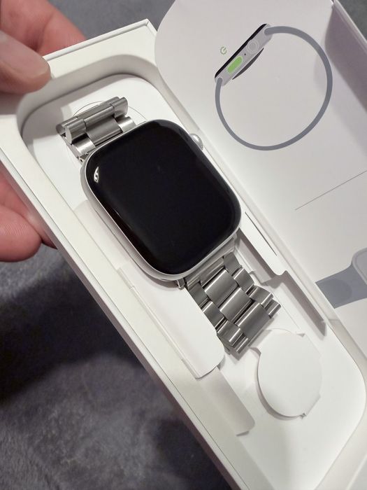 Apple watch 10 silver