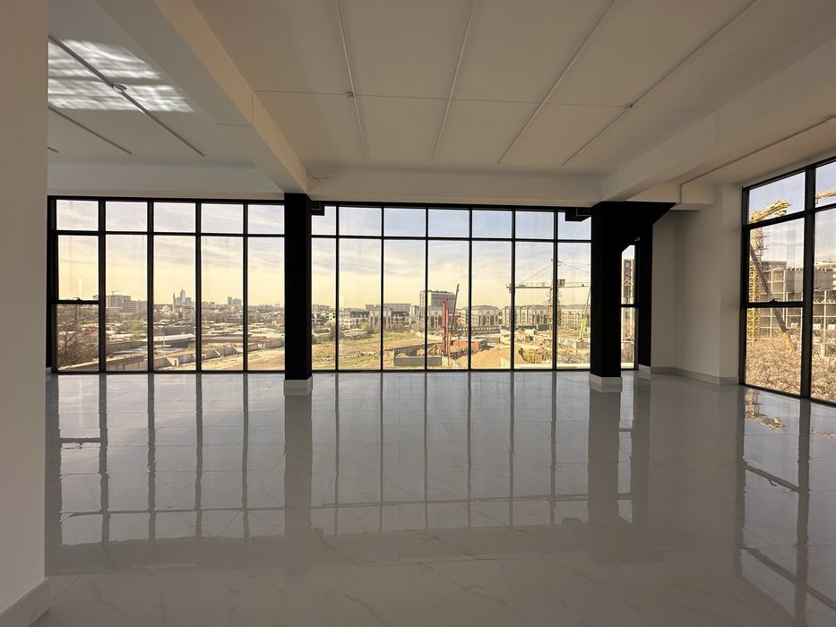 Сдается в аренду под магазин декора, мебели или офис Рынок Жомий