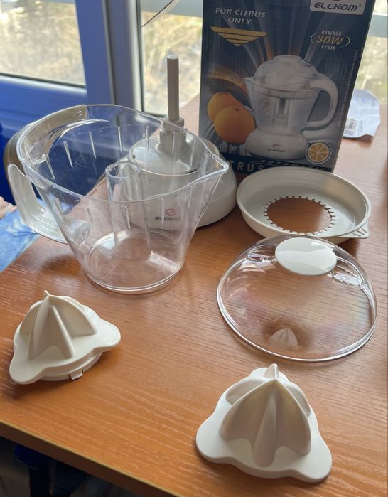 Електрическа Сокоизстисквачка Elekom