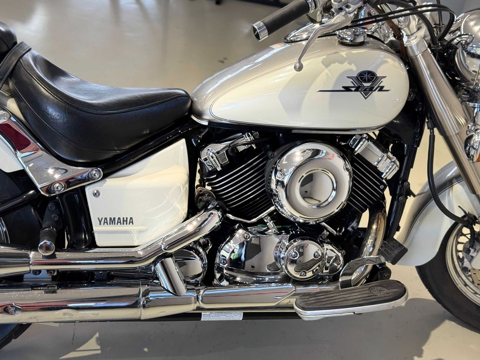 Motocicleta Yamaha Drag Star 650