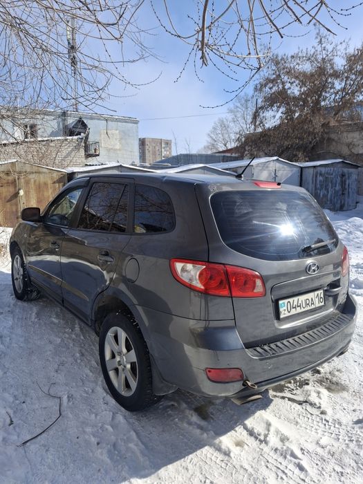 Продам Hyundai Santa Fe 2