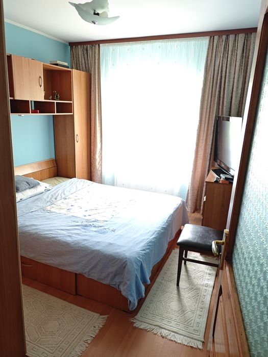 Persoana fizica- vanzare apartament 4 camere
