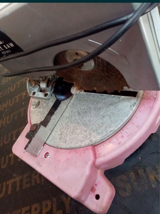 Пендула герунг потапящ внос от англия работи перфектно без забележки