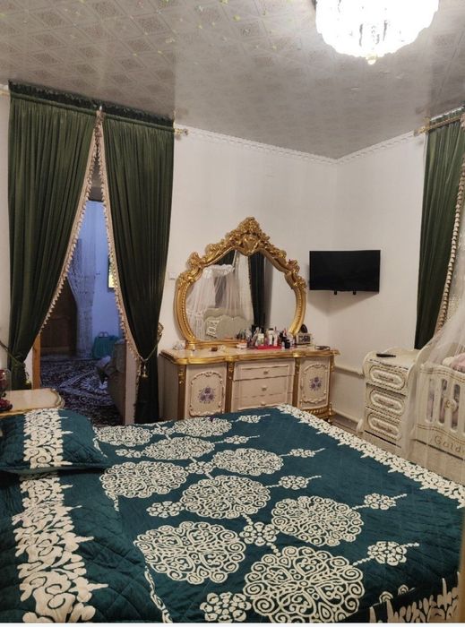 UY SOTILADI /  Продаётся Участок. 6 соток 7 хона