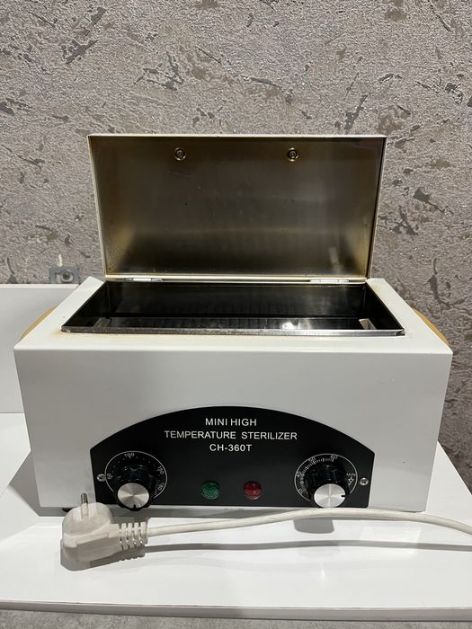 Продам сухожар,стерилизатор инструментов