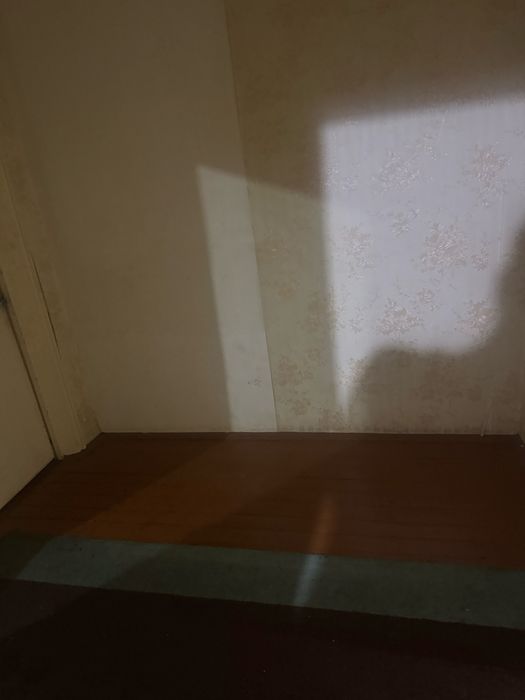 Srochna kvartira Chorsu metro Qoratosh bollarga