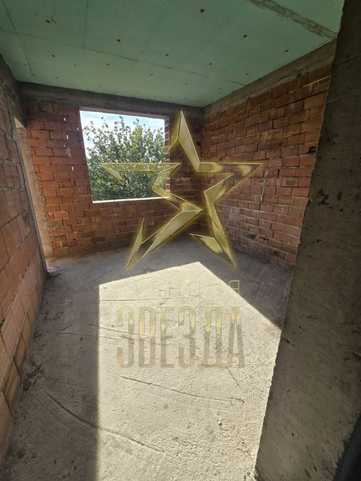 Продава се Къща в с. Йоаким Груево, Област Пловдив - 400 кв.м за 575 €/кв.м - Снимка #8