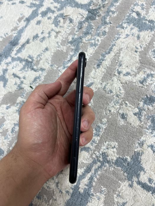 Продам айфон Iphone XR