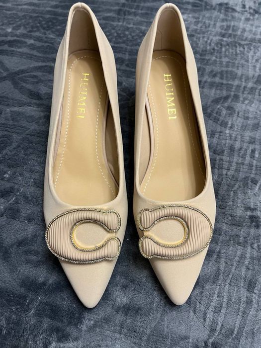 Туфли Huimei йенги кийилмаган