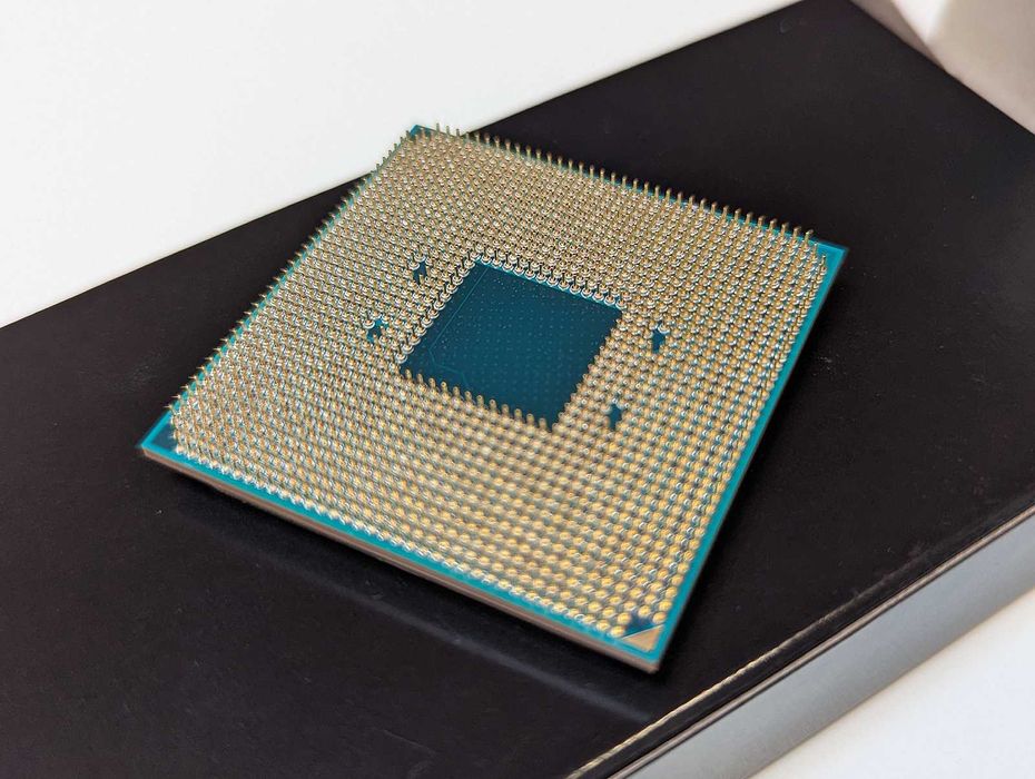 Procesor AMD Ryzen 7 2700X FULL BOX