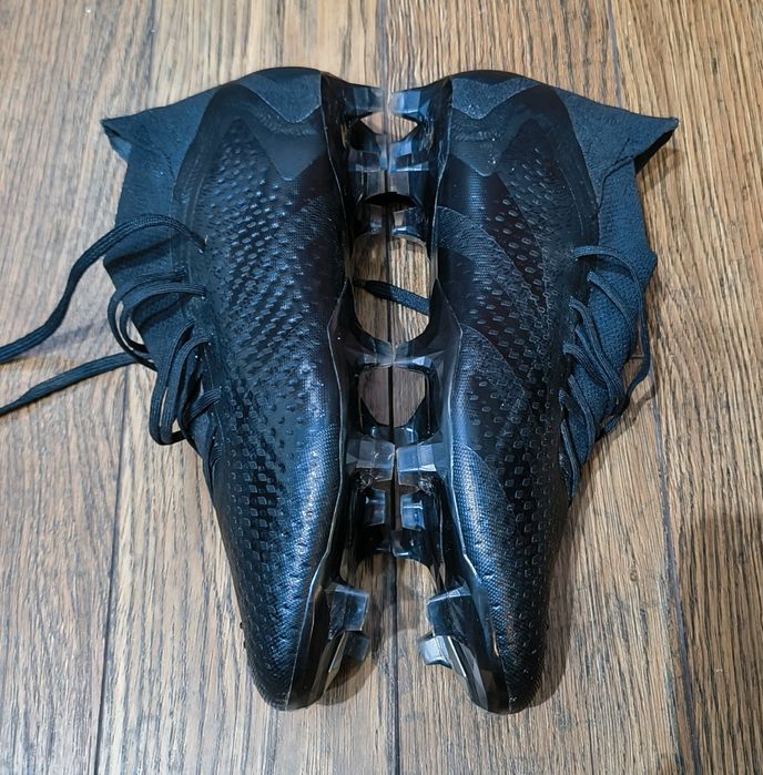 Ghete fotbal adidas predator accuracy 1