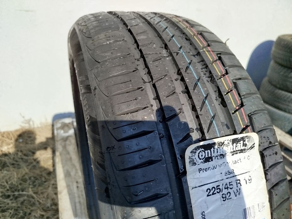 225/45/19 Континентал ДОТ 2018 г - САМО 1 брой - Чисто Нова