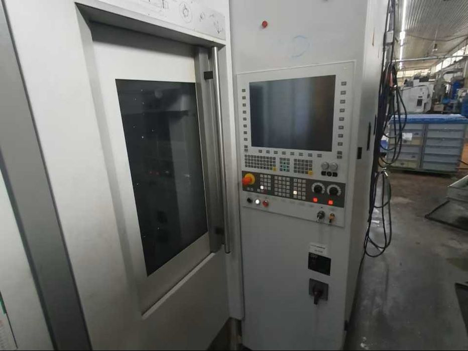 -10%- 3 броя CNC обработващ център