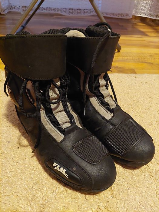 Ghete moto Polo FLM,piele naturala ,stare buna,marime 43