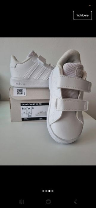 Papuci Adidas Nr 21, impecabili.