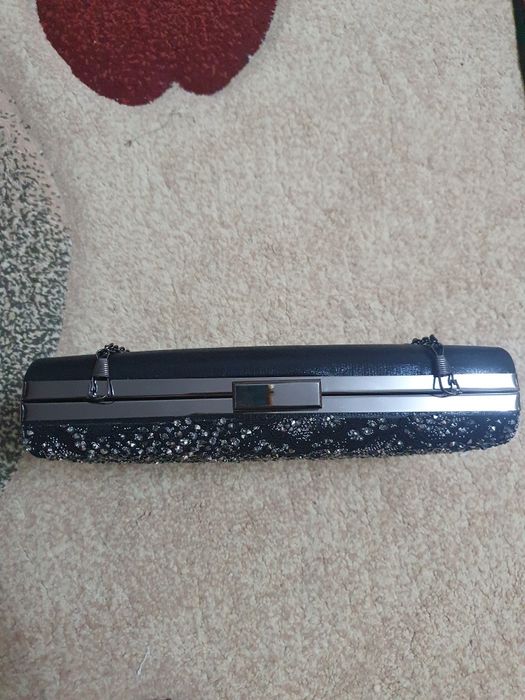 Продам сумочку вечернюю