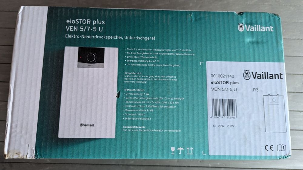 Boiler de încălzit apa instant nou