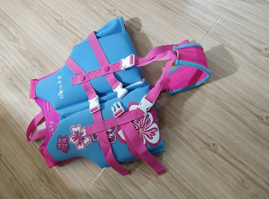 Спасательный жилет детский