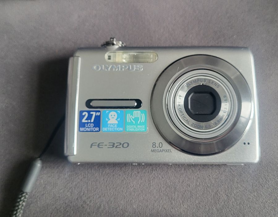 Цифровая камера OLYMPUS FE-320
