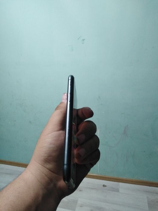 Айфон 11 64гигов