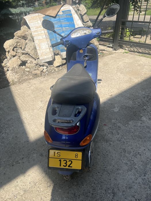 Scuter Vespa 49 cm 3 max 49km/h