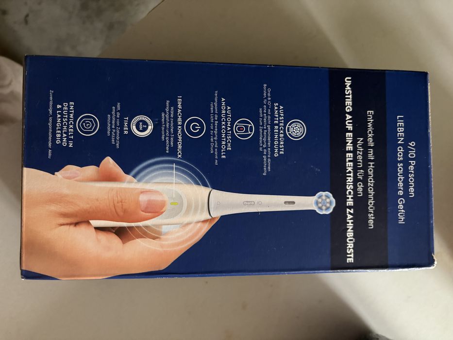 Vand periuta oral b iO series 2