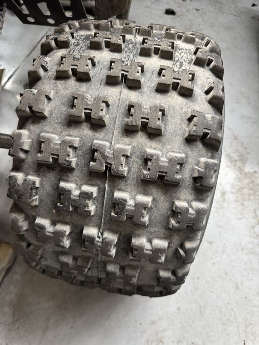 Гуми за атв 20х11х9 Maxxis