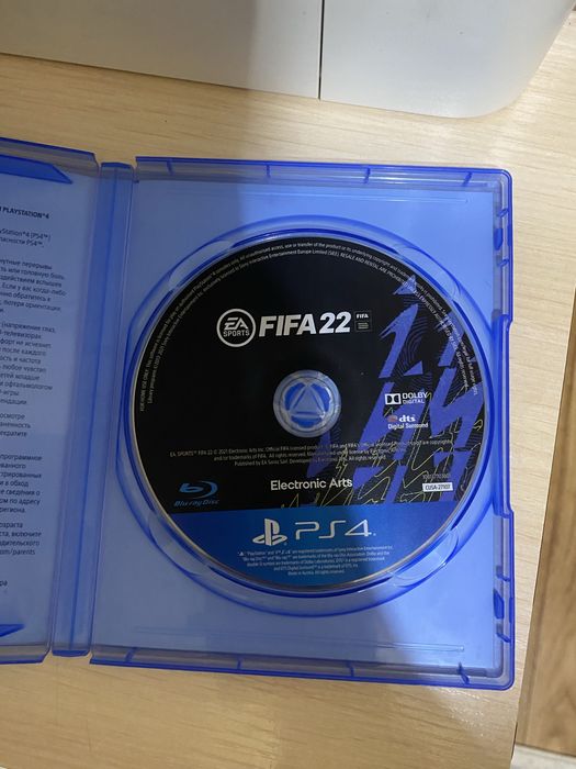 Продам Fifa 22 ps4