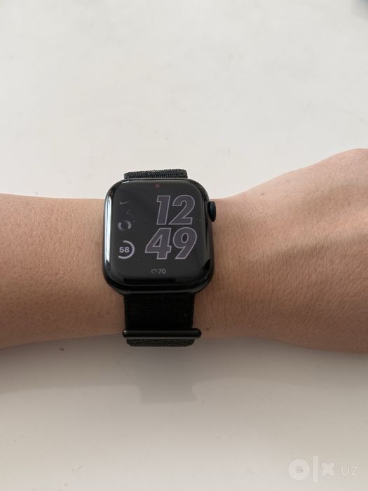 Apple Watch 9, 45 mm