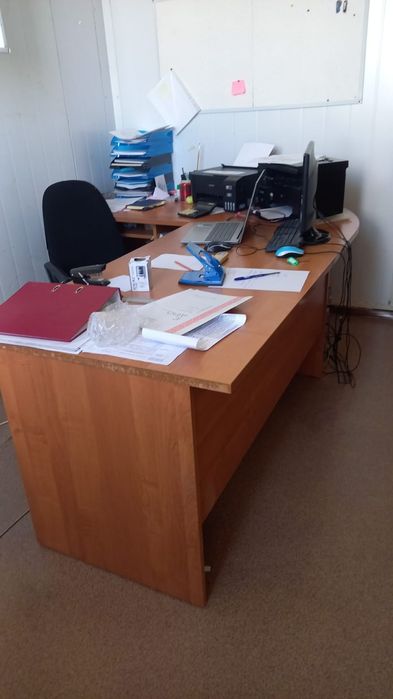 Стол и тумба офисная