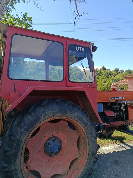 Vând tractor U650