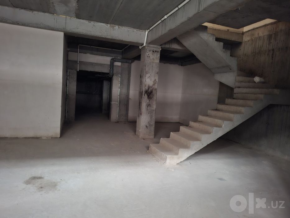 Katta qani Uch tepa  Depo mall Residence majmuasida 1 Etaj 185 kv DOPL