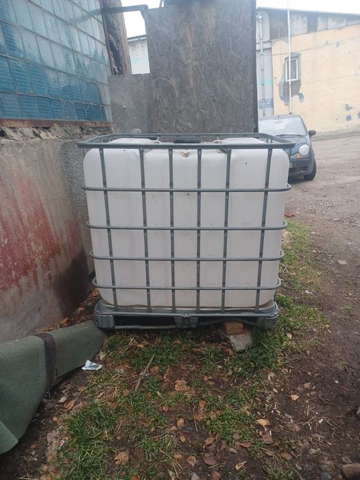 Ёмкость на 1 тонну