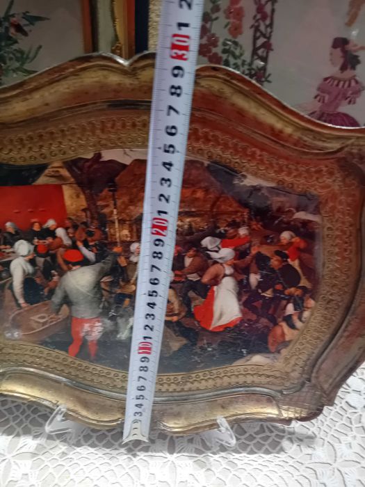 Порцелан с ягоди