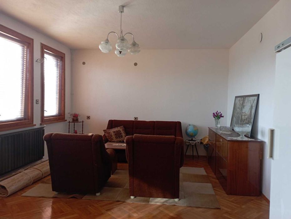 Продава се Къща в с. Енина, Област Стара Загора - 340 кв.м за 589 €/кв.м - Снимка #3