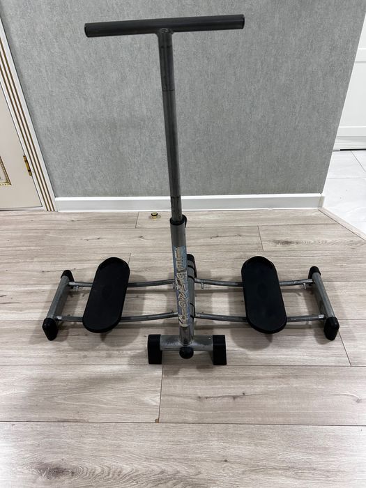 Тренажер для ног,ягодиц и бедер.