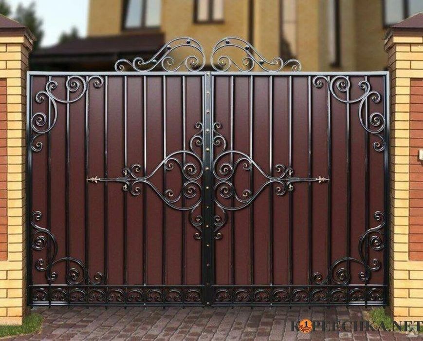 Ковоные и в стиле лофт  ворота