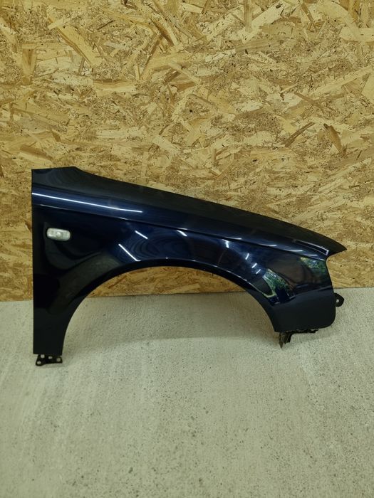 Aripa dreapta audi a4 b7