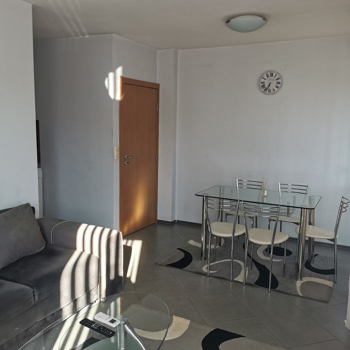 Дава се под наем Двустаен апартамент в Благоевград, Вароша - 60 кв.м за 306 € - Снимка #1