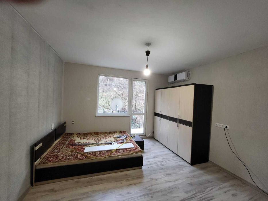 Дава се под наем Двустаен апартамент в София, Изток - 42 кв.м за 398 € - Снимка #2