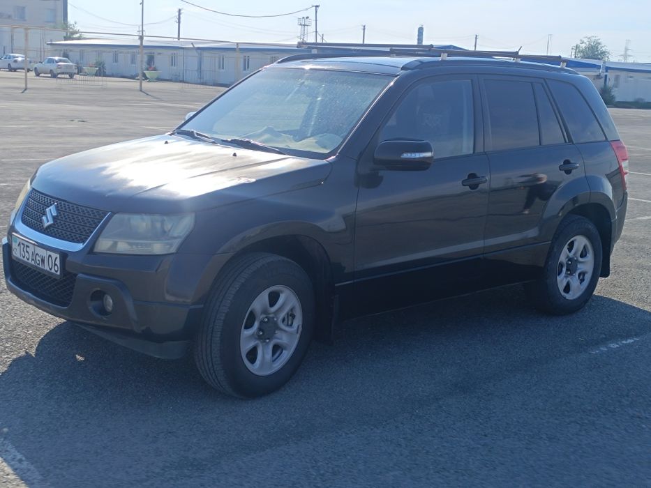 Продам кросовер Suzuki Grand Vitara