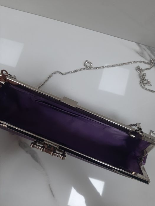 Официална чанта!