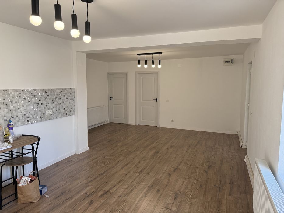 Casa la cheie Isalnita Dolj zona centrala