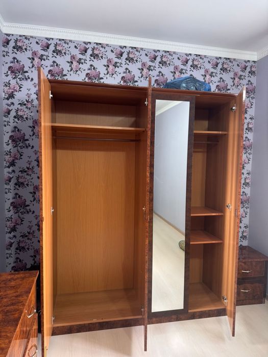 Спальный гарнитур