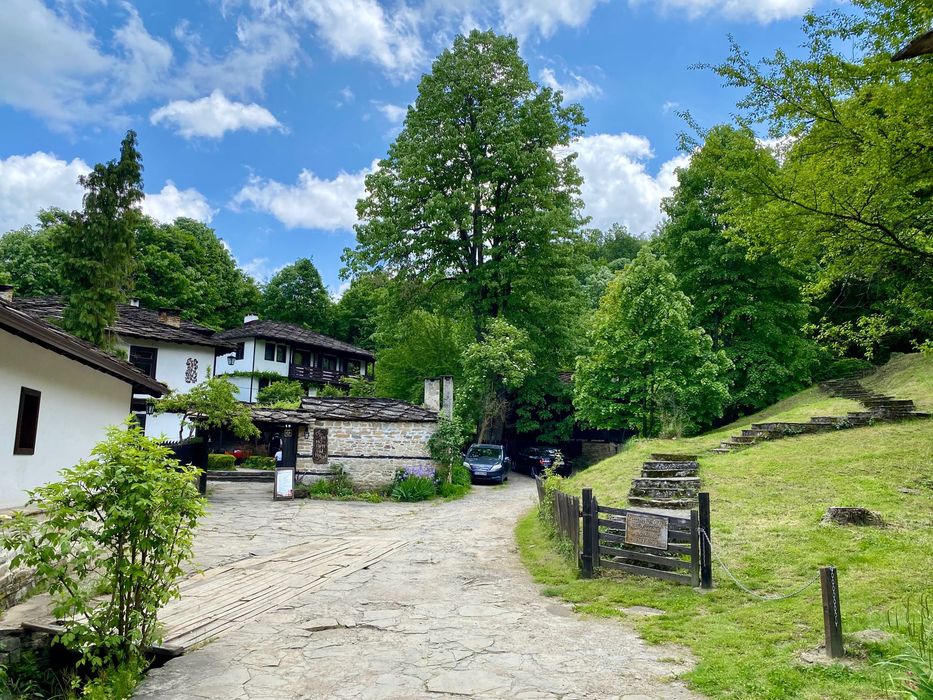 Продава се Парцел в с. Боженците, Област Габрово - 1000 кв.м за 10 €/кв.м - Снимка #1