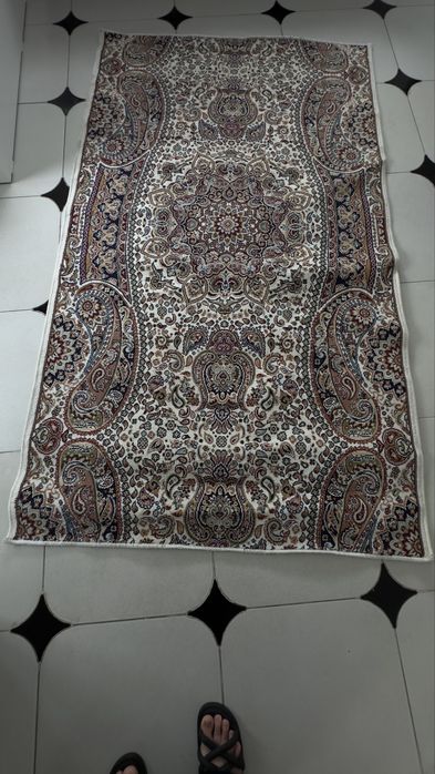 Продам ковер хорошего качества