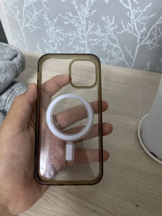Чехол на iphone 12