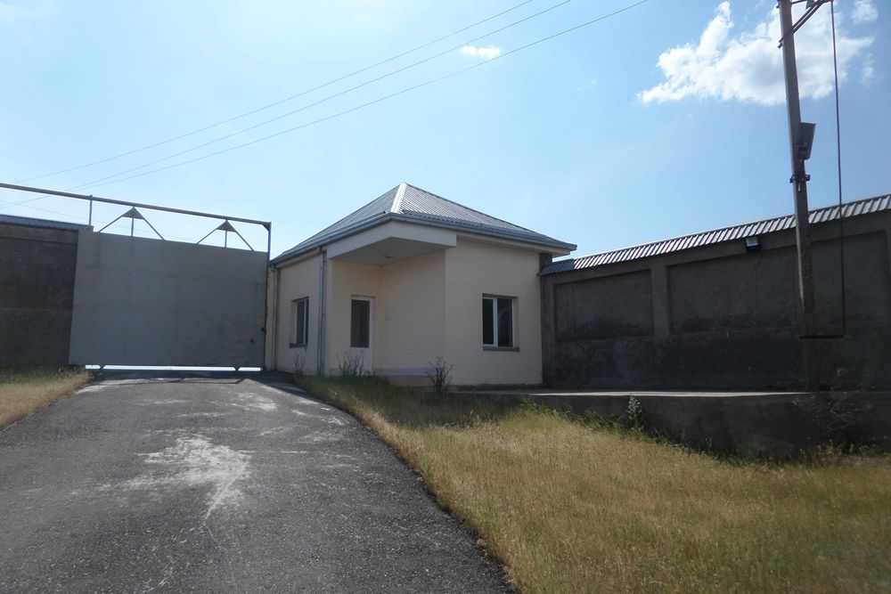 Продается коммерческая недвижимость 1.6+0.4 га в Газалкенте