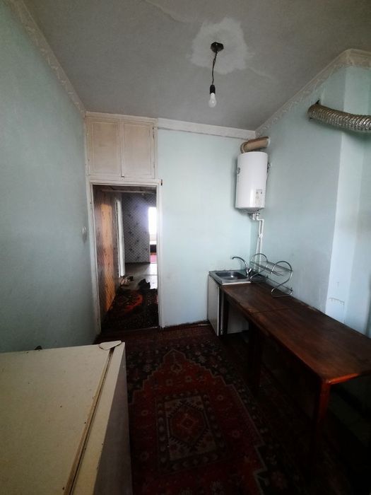 Чирчикда жойлашган 2хона 3этаж срочно сотилвоти